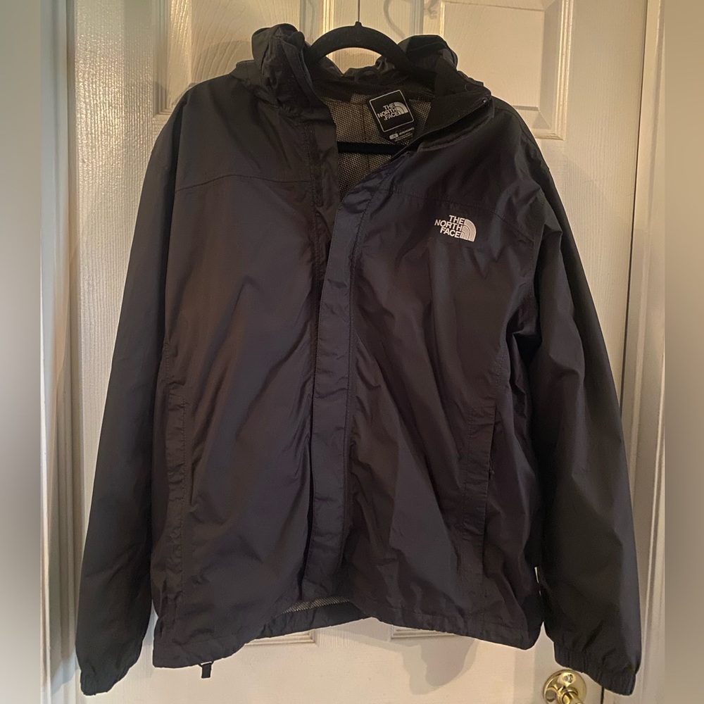The North Face Men’s Black Hyvent Shell Windbreaker, Large